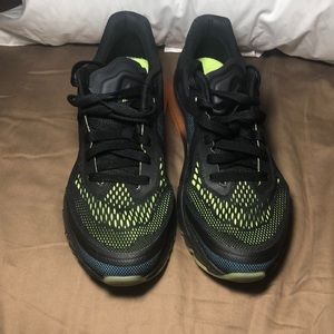 Big Kid size 7 Nike Air Max